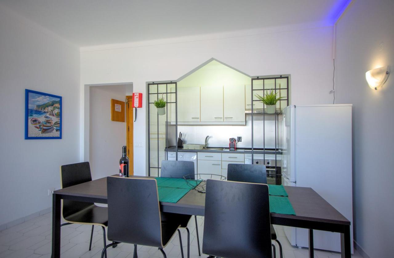 Sea View Apartment - 3 Swimming Pool & Fitness Albufeira Exterior foto